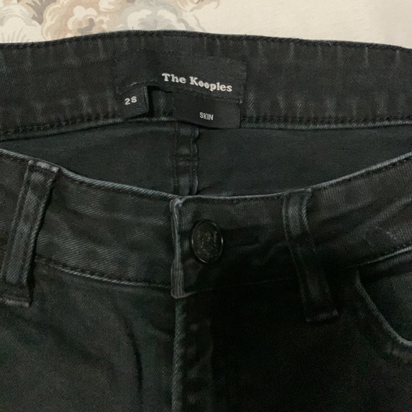 The koopies distressed black jeans size 28 - Picture 4 of 5